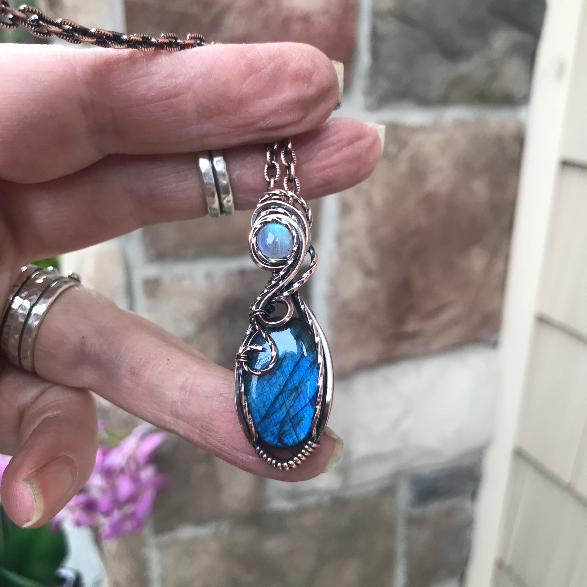 Blue Labradorite & Moonstone Oval Copper Necklace