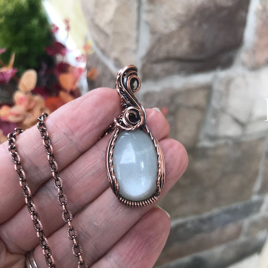 White Moonstone Small Oval Copper Necklace