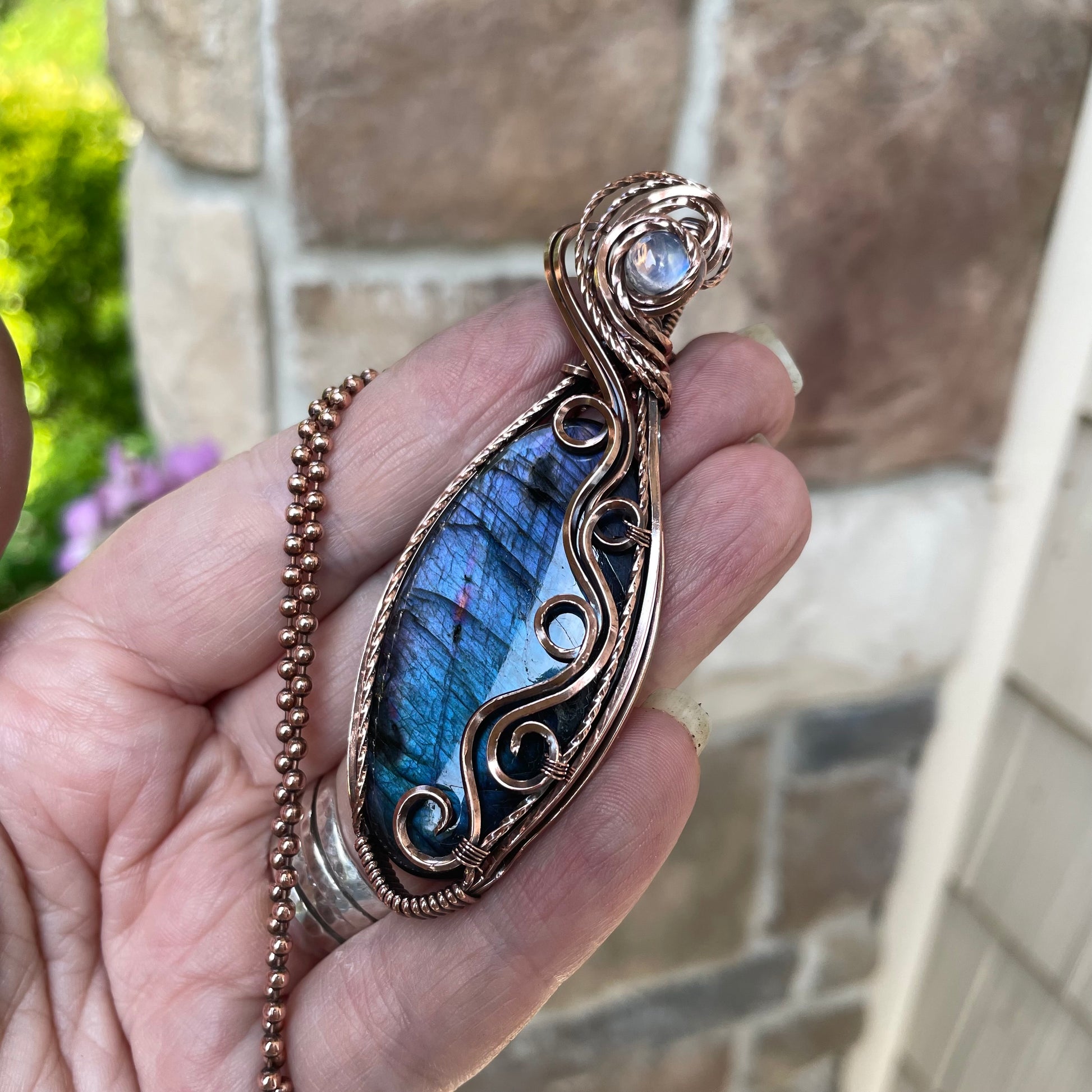 Blue Oval Slender Labradorite & Moonstone Swirly Copper Pendant