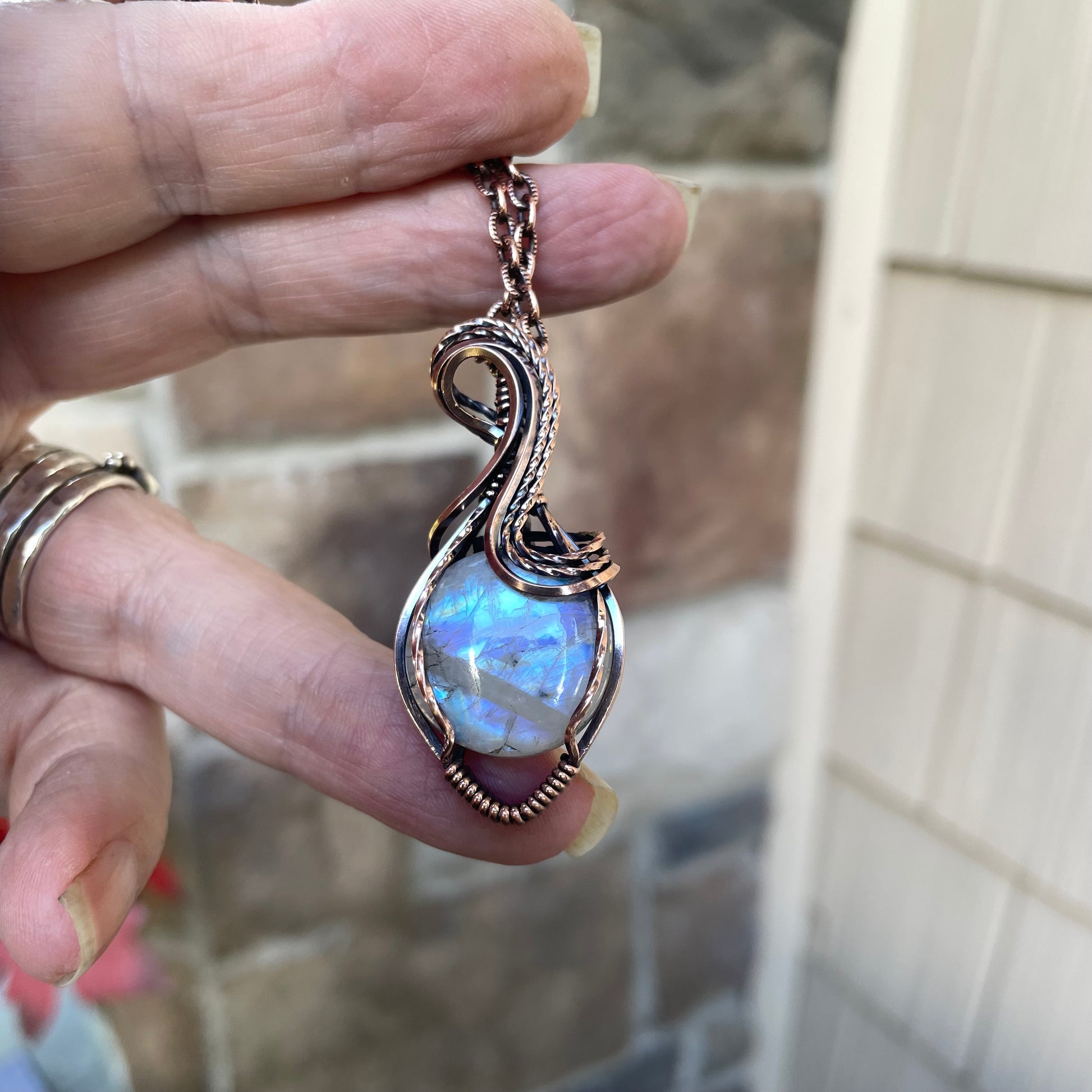 Blue Moonstone Round Copper Necklace