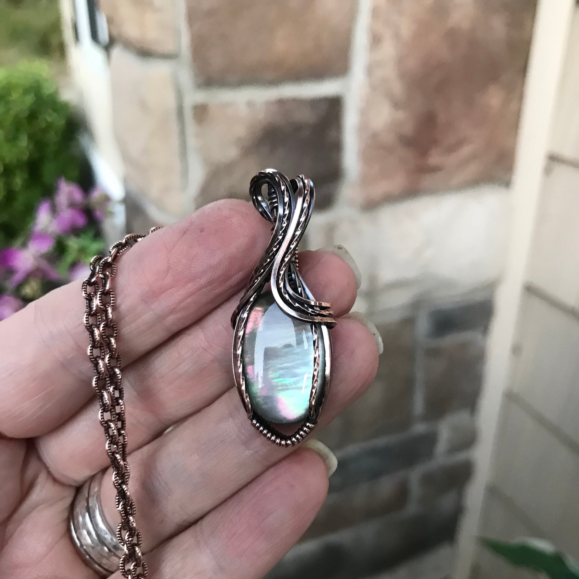 Mother of Pearl Oval Pink & Green Doublet Copper Necklace