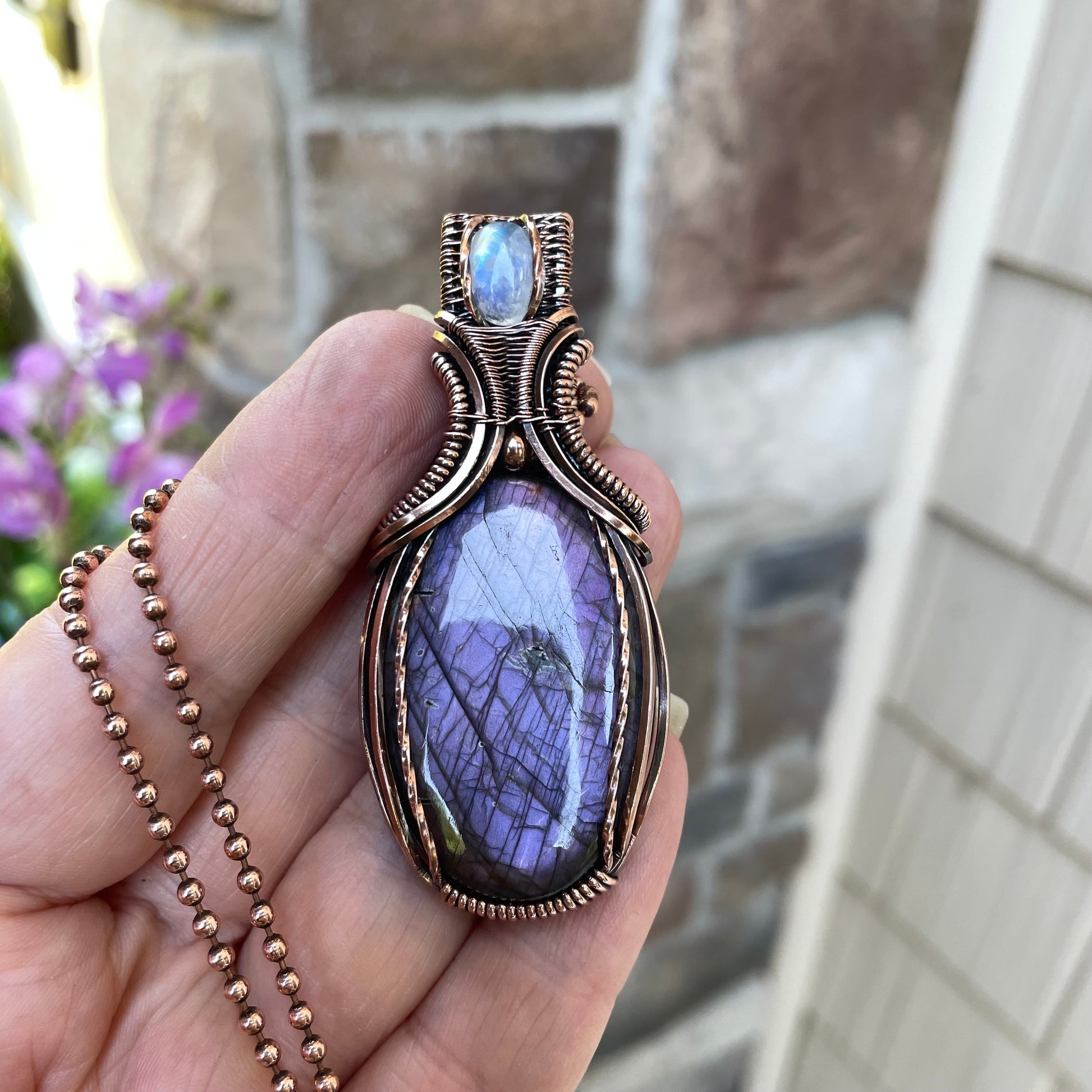 Purple Labradorite & Moonstone Oval Copper Necklace with Weaving
