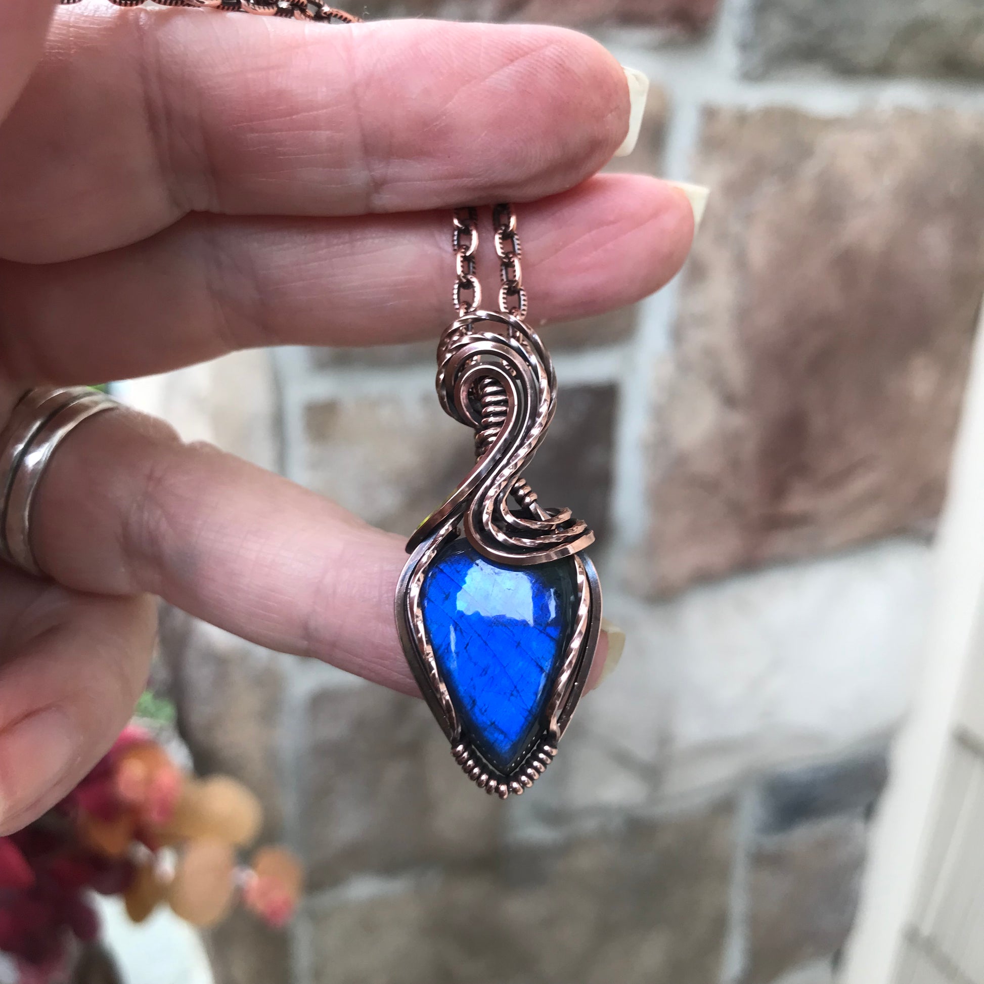 Blue Labradorite Small Copper Necklace