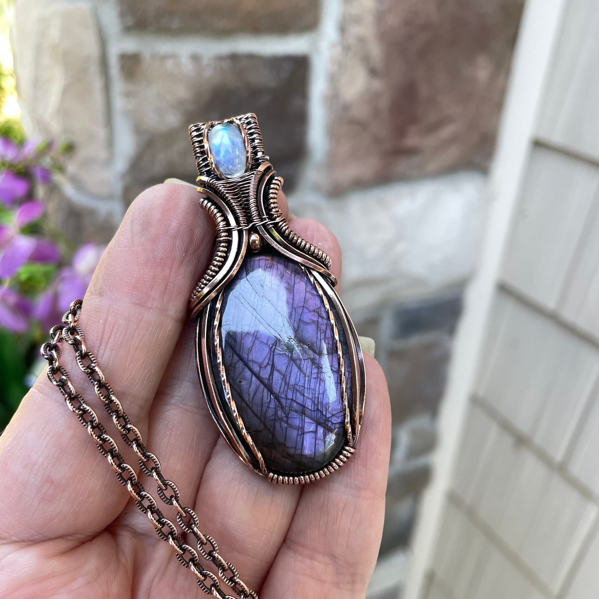 Purple Labradorite & Moonstone Oval Copper Necklace with Weaving