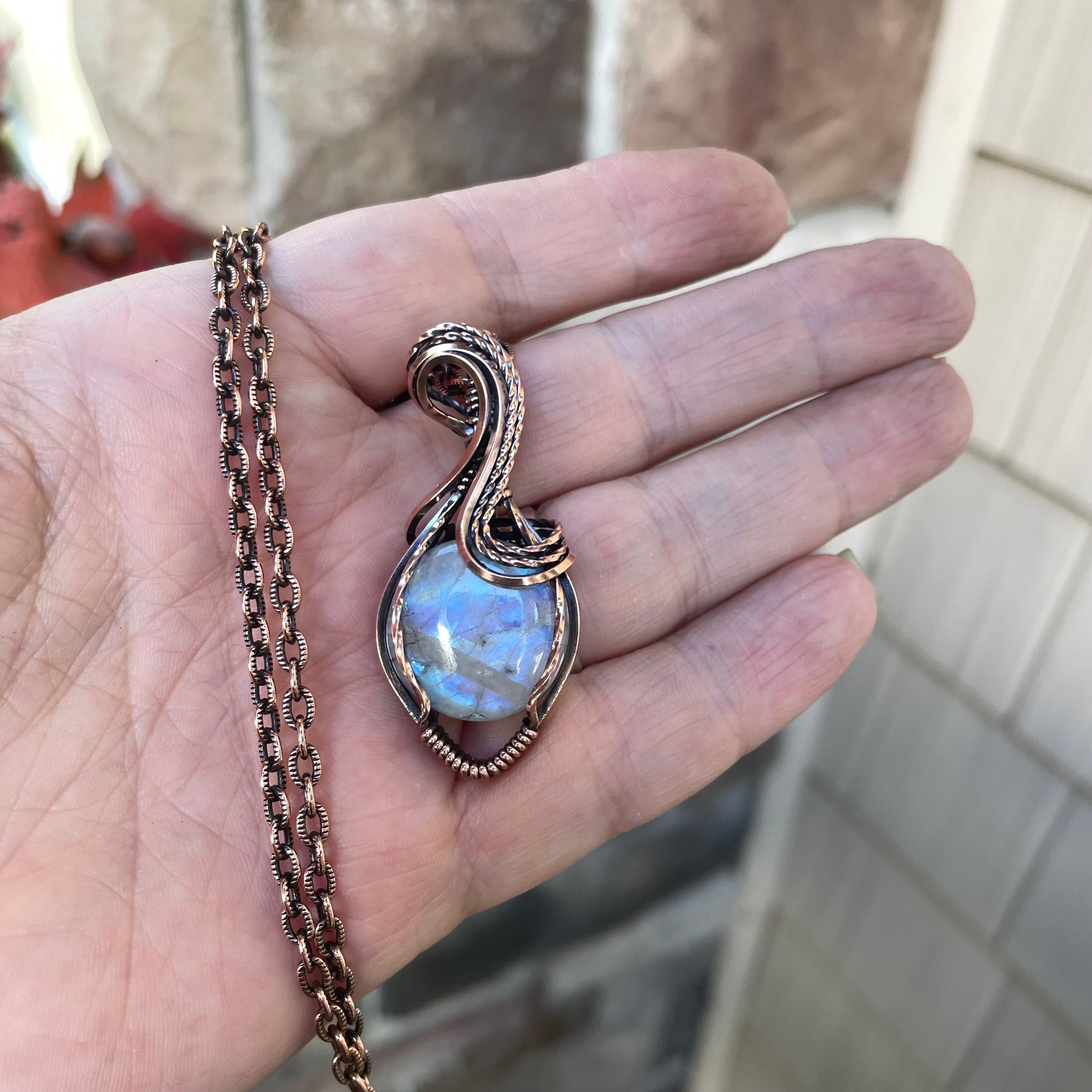Blue Moonstone Round Copper Necklace