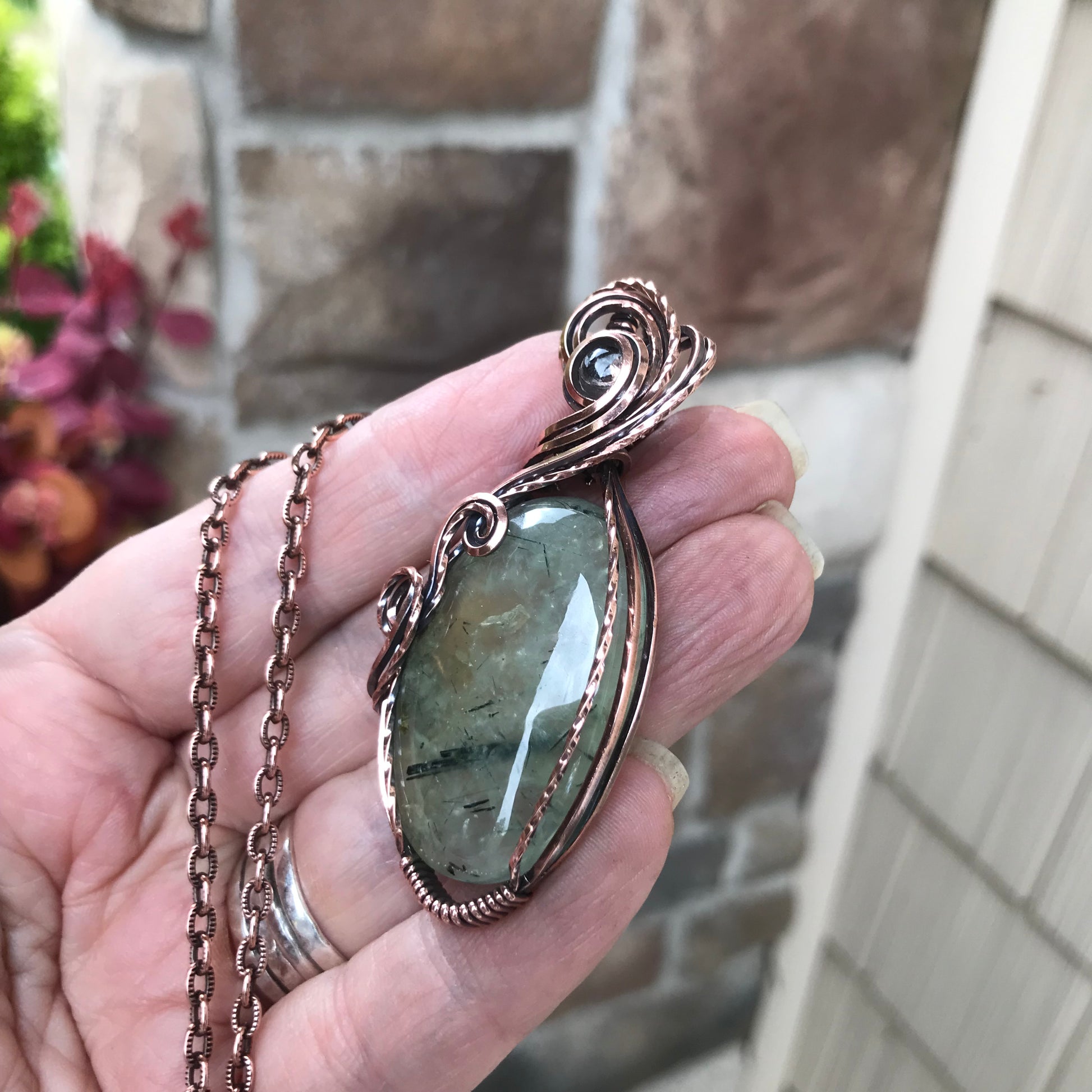 Prehnite & Prasiolite Swirly Copper Pendant