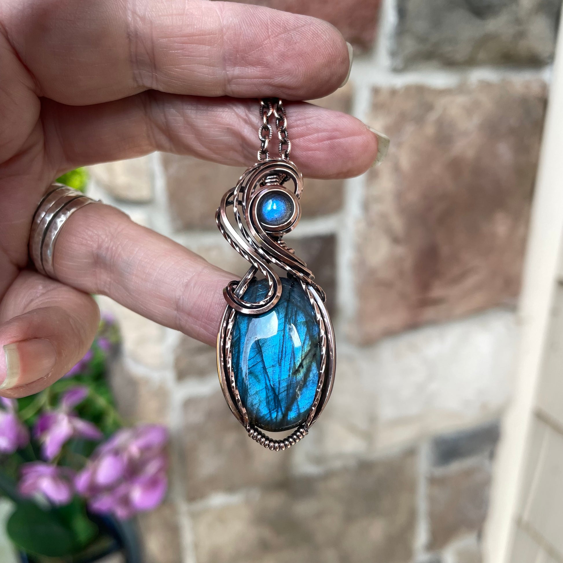 Blue Labradorite Swirly Copper Pendant