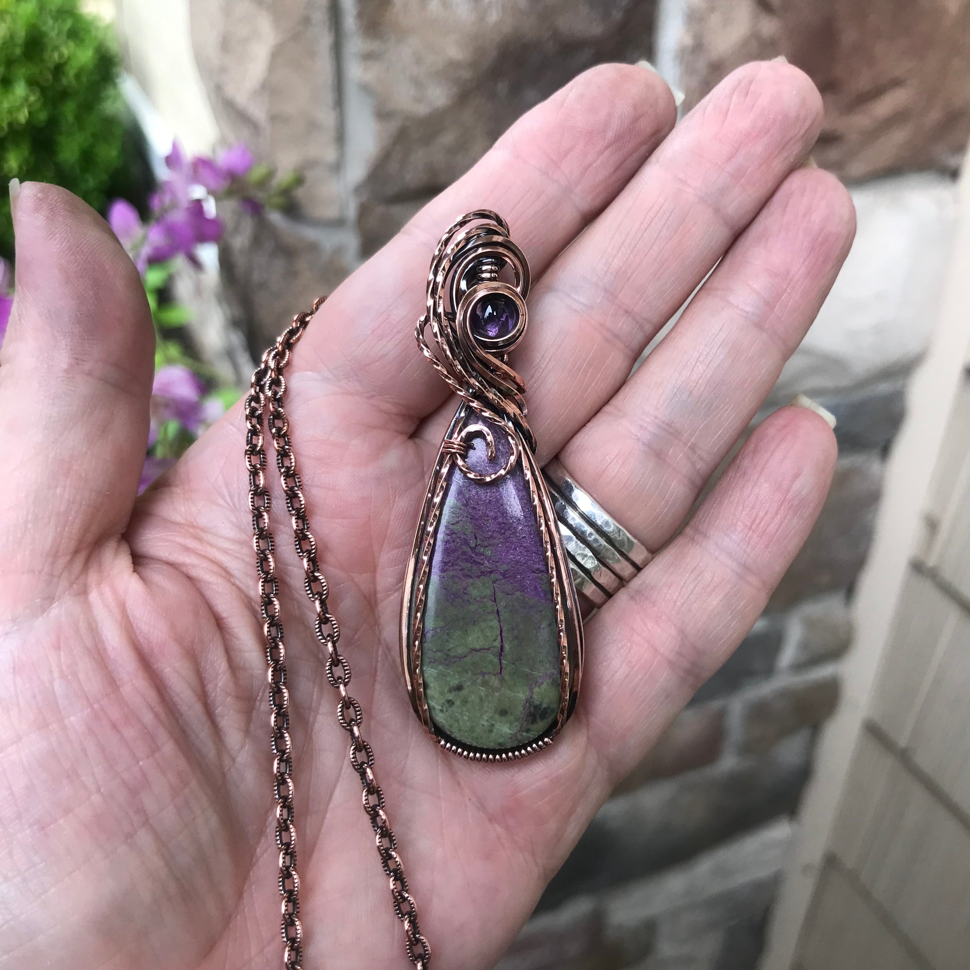 Stichtite & Amethyst Slender Swirly Copper Pendant