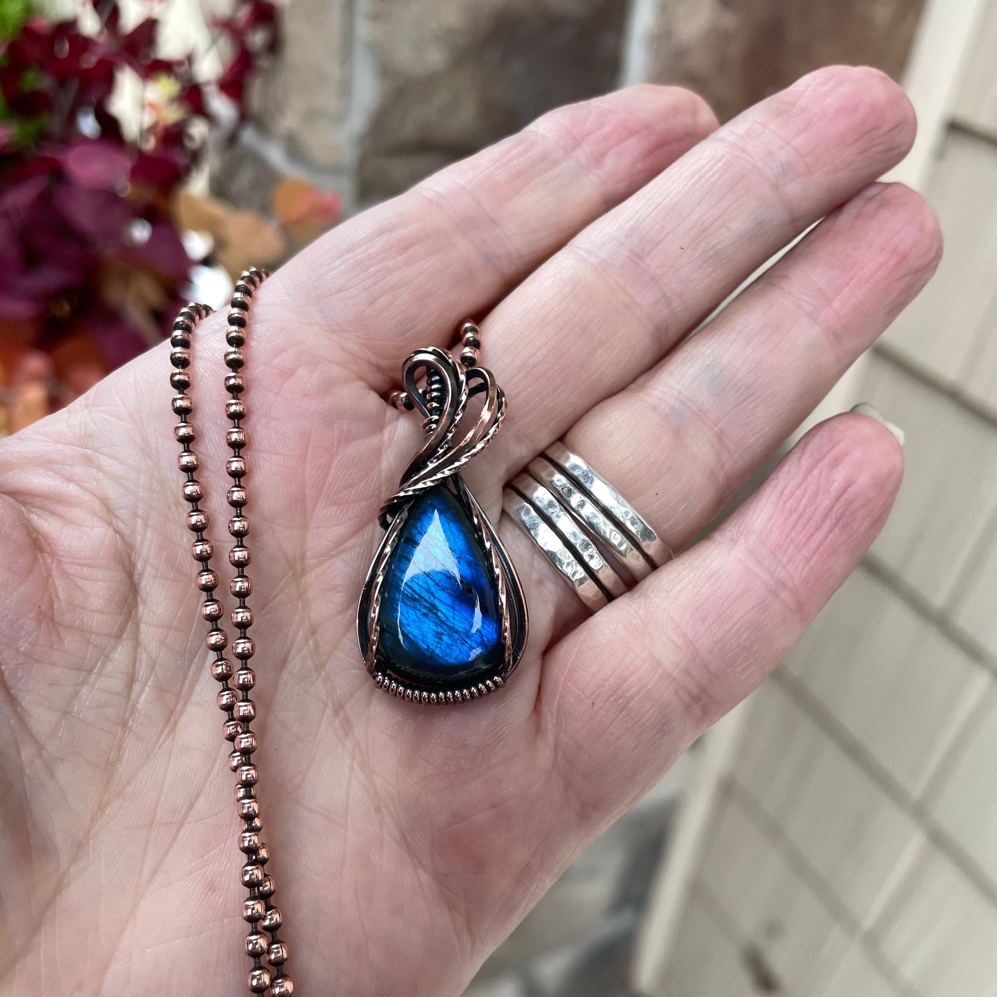 Dark Blue Labradorite Small Copper Necklace