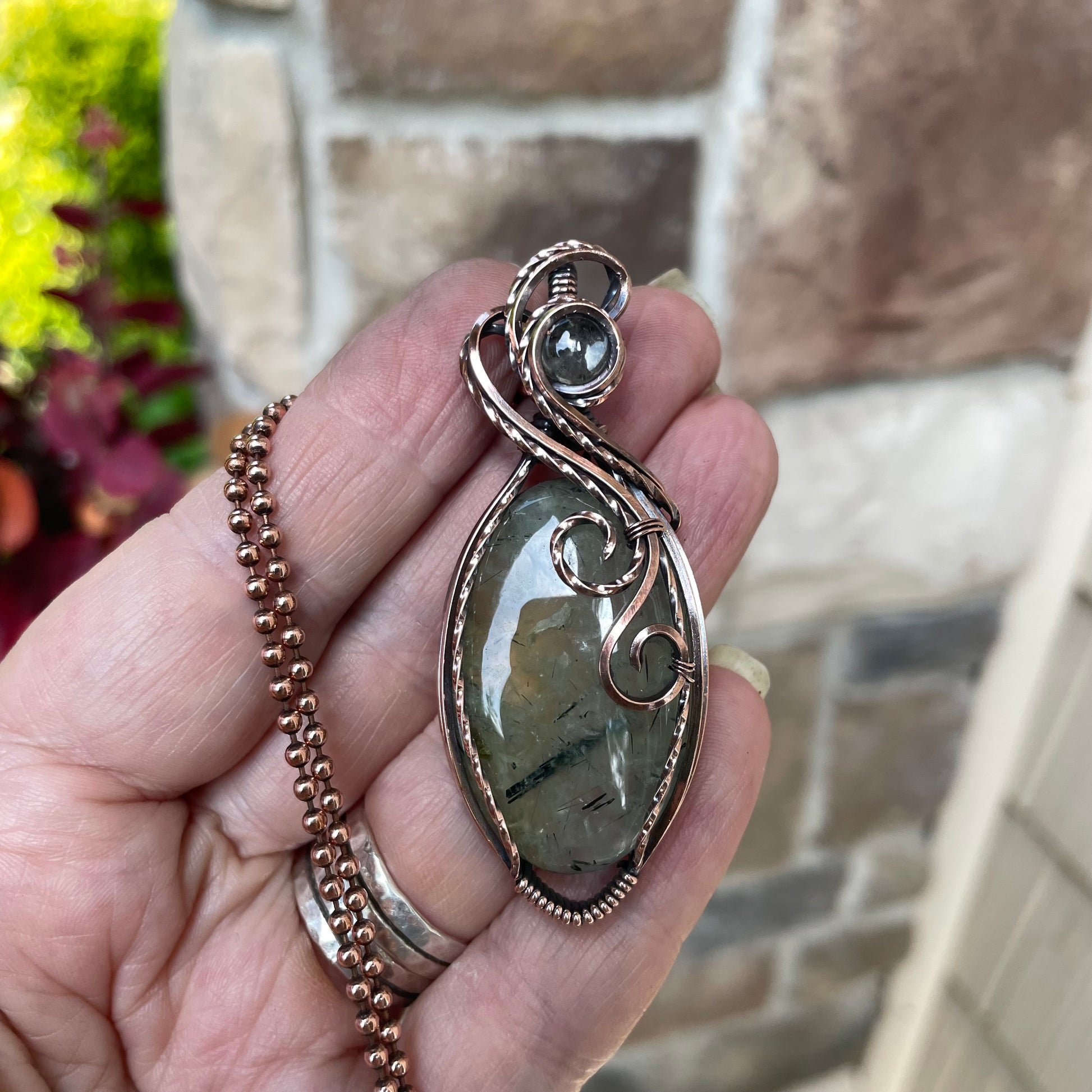 Prehnite & Prasiolite Swirly Copper Pendant