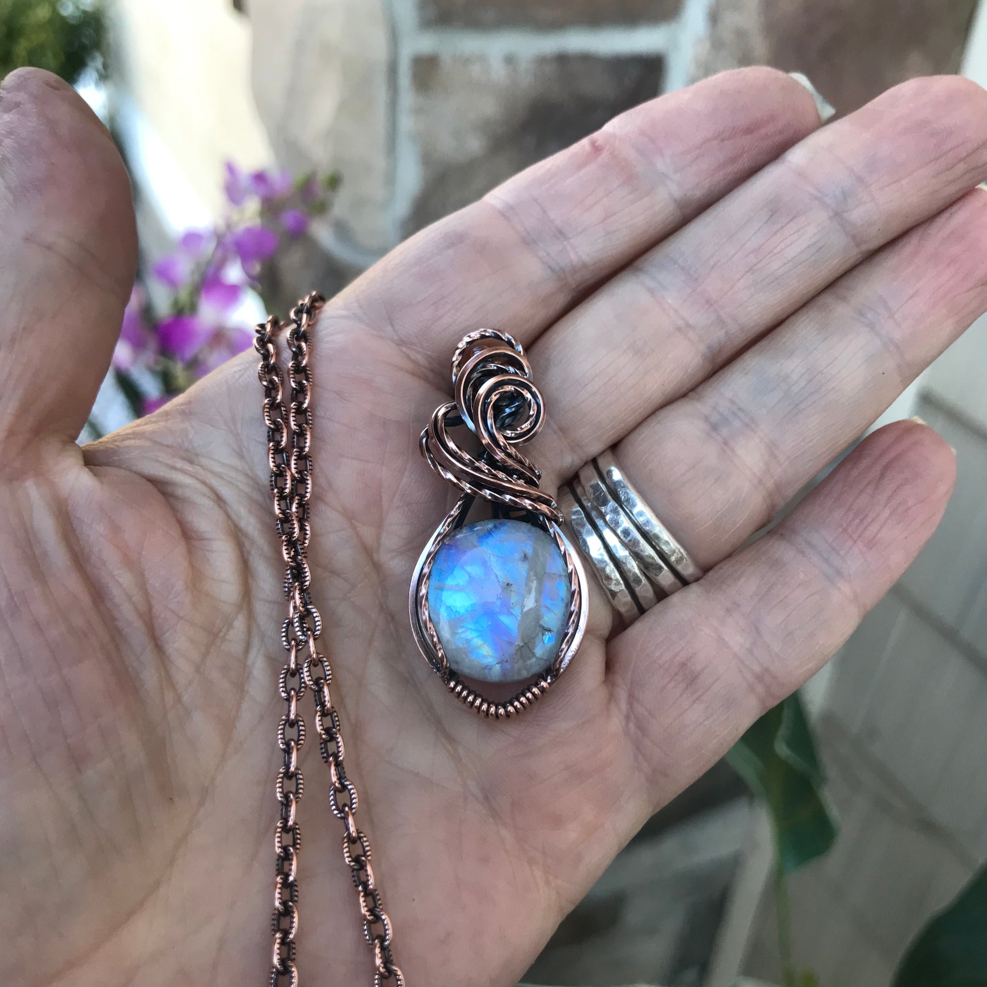 Blue Moonstone Round Copper Necklace