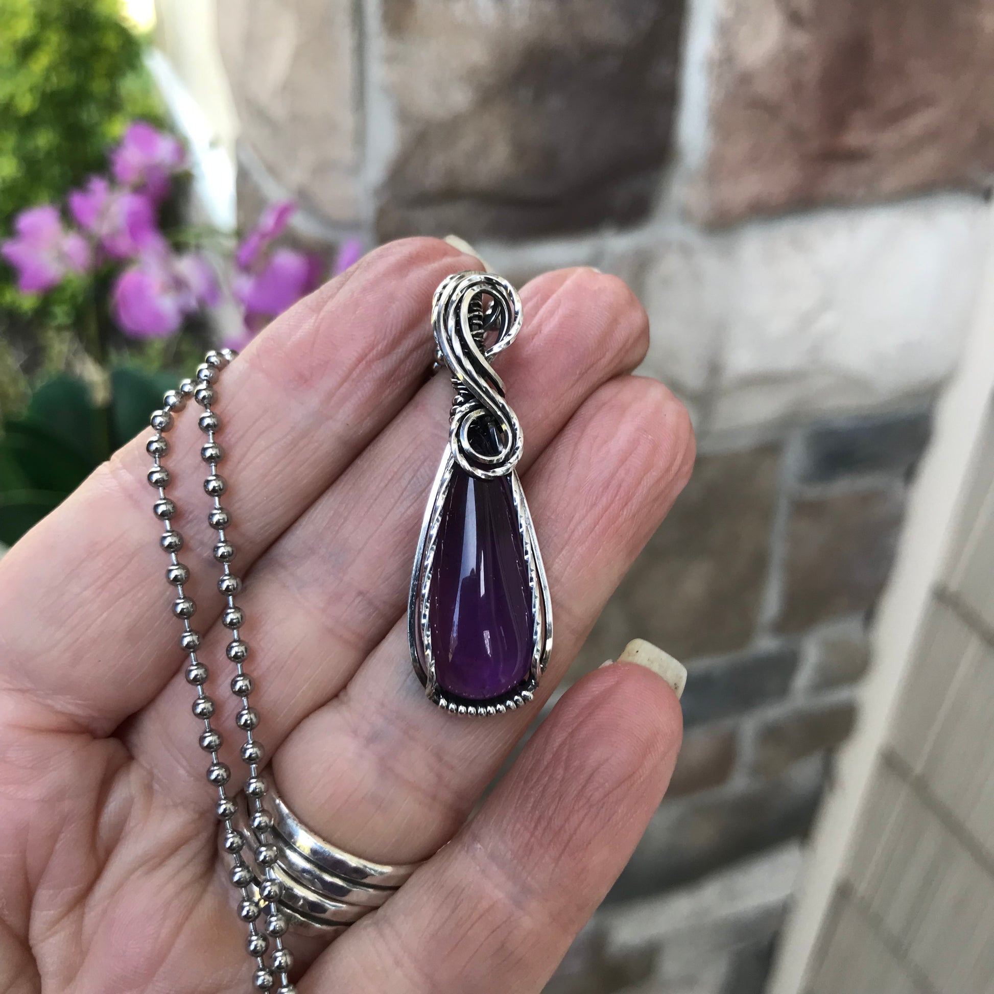 Amethyst Slender Teardrop Silver Necklace