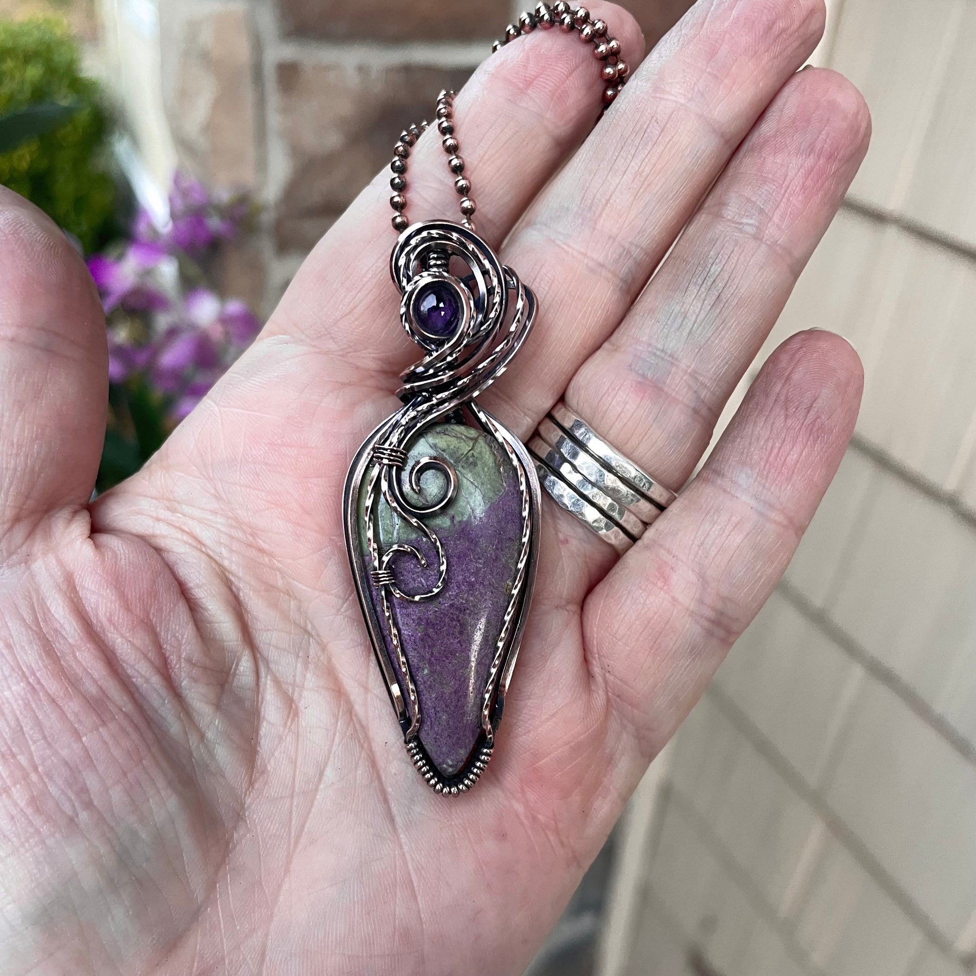 Stichtite & Amethyst Slender Swirly Copper Pendant