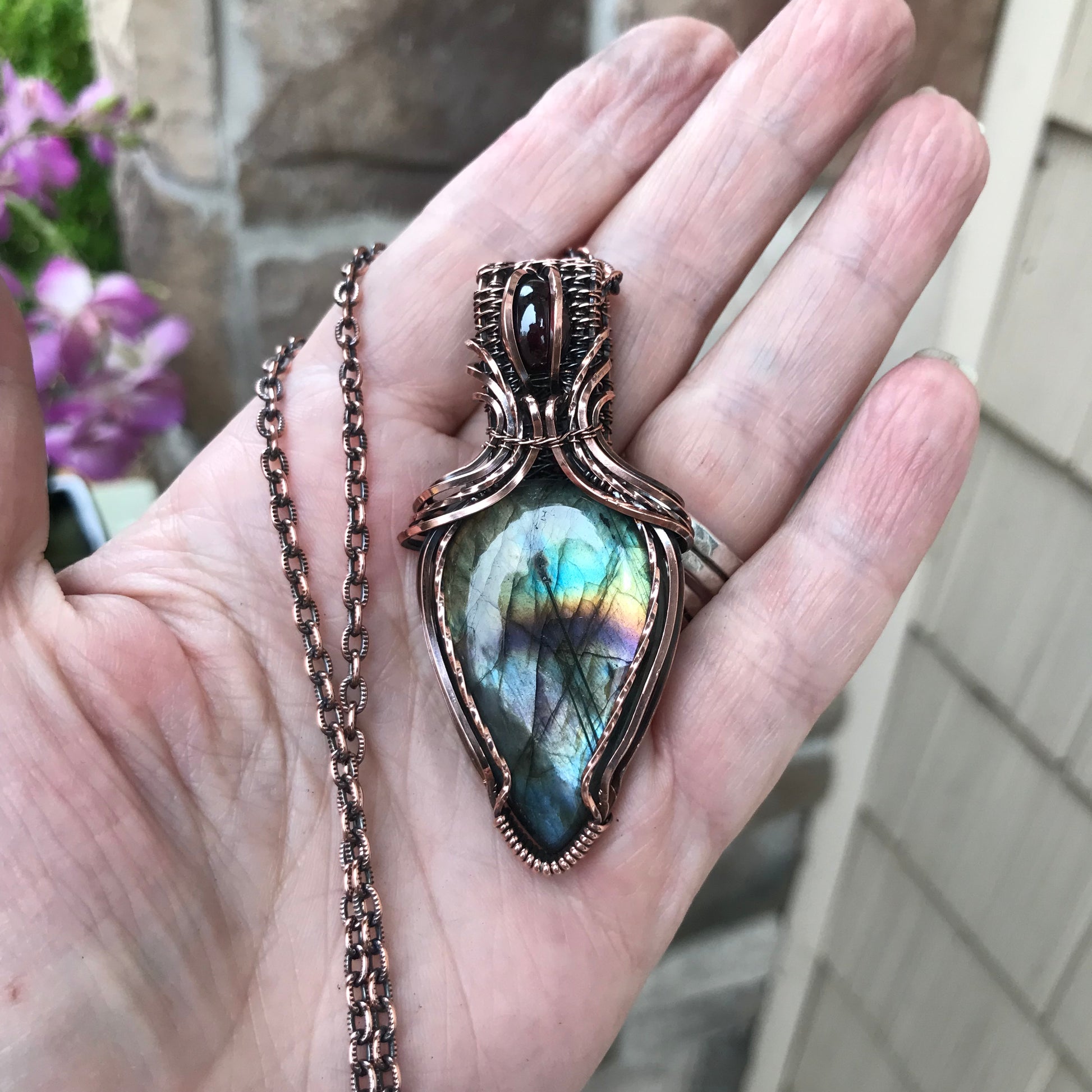 Rainbow Labradorite & Garnet Copper Necklace with Weaving