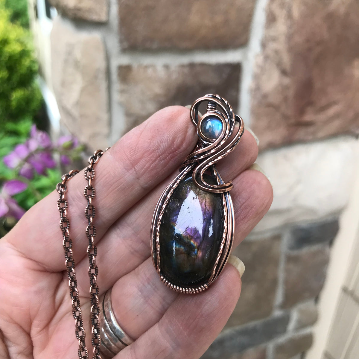 Dark Purple Labradorite & Moonstone Oval Copper Necklace