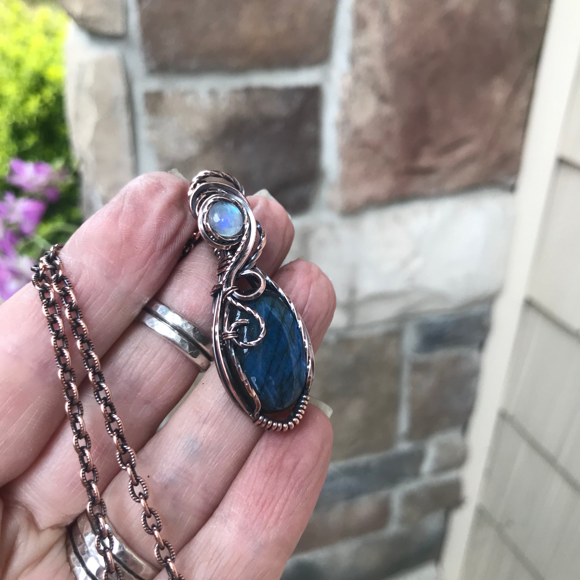 Blue Labradorite & Moonstone Oval Copper Necklace