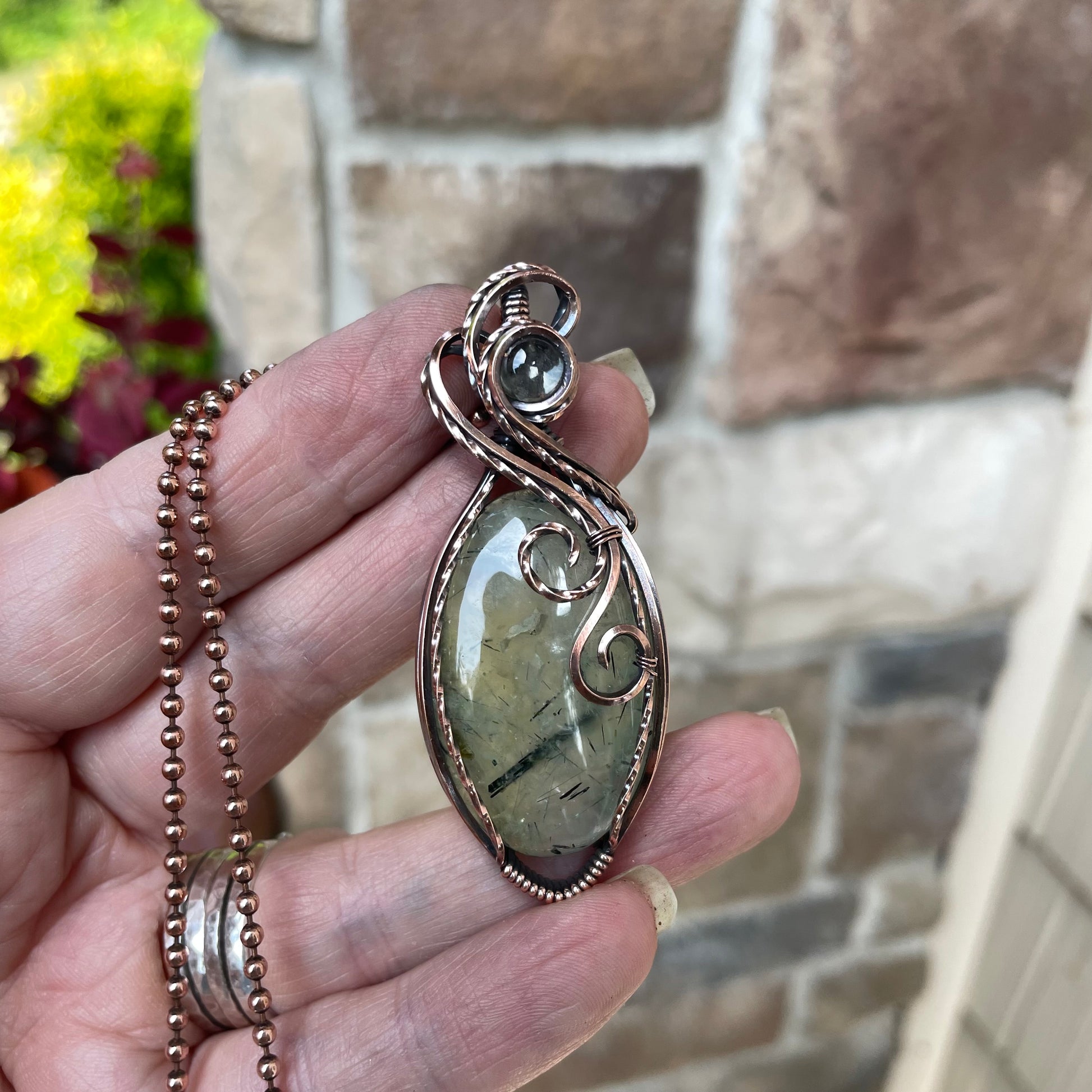 Prehnite & Prasiolite Swirly Copper Pendant
