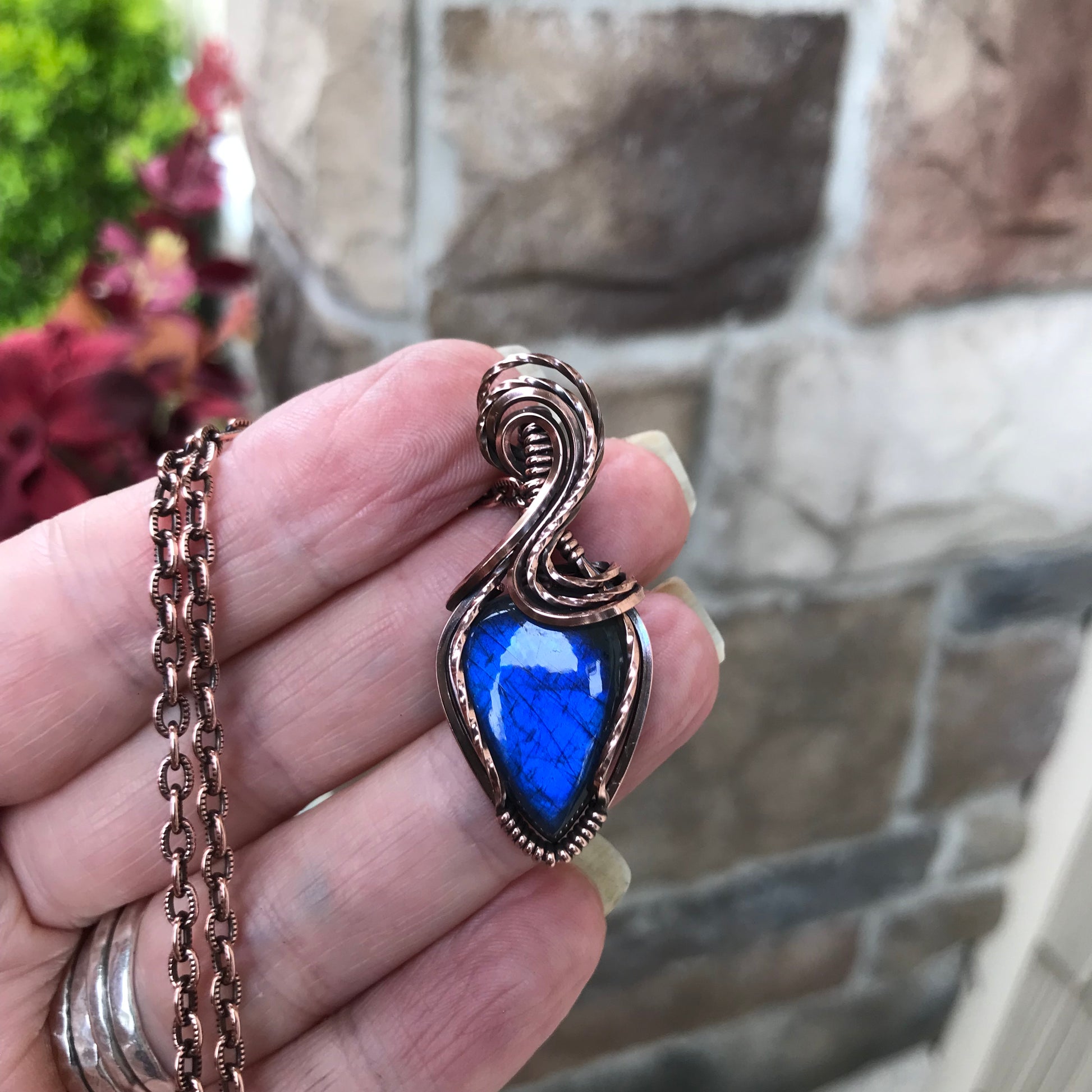 Blue Labradorite Small Copper Necklace