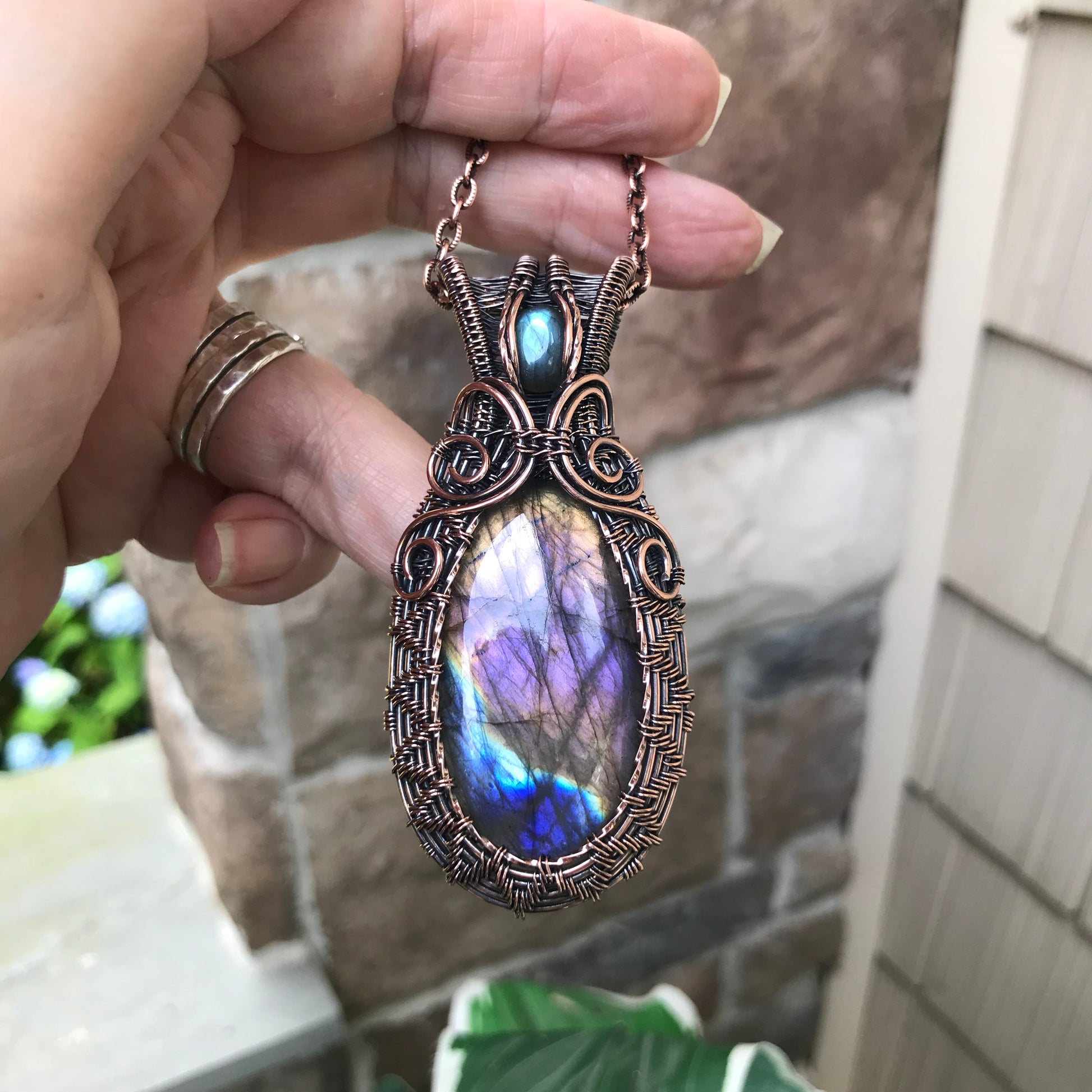 Rainbow Labradorite Woven Copper Pendant