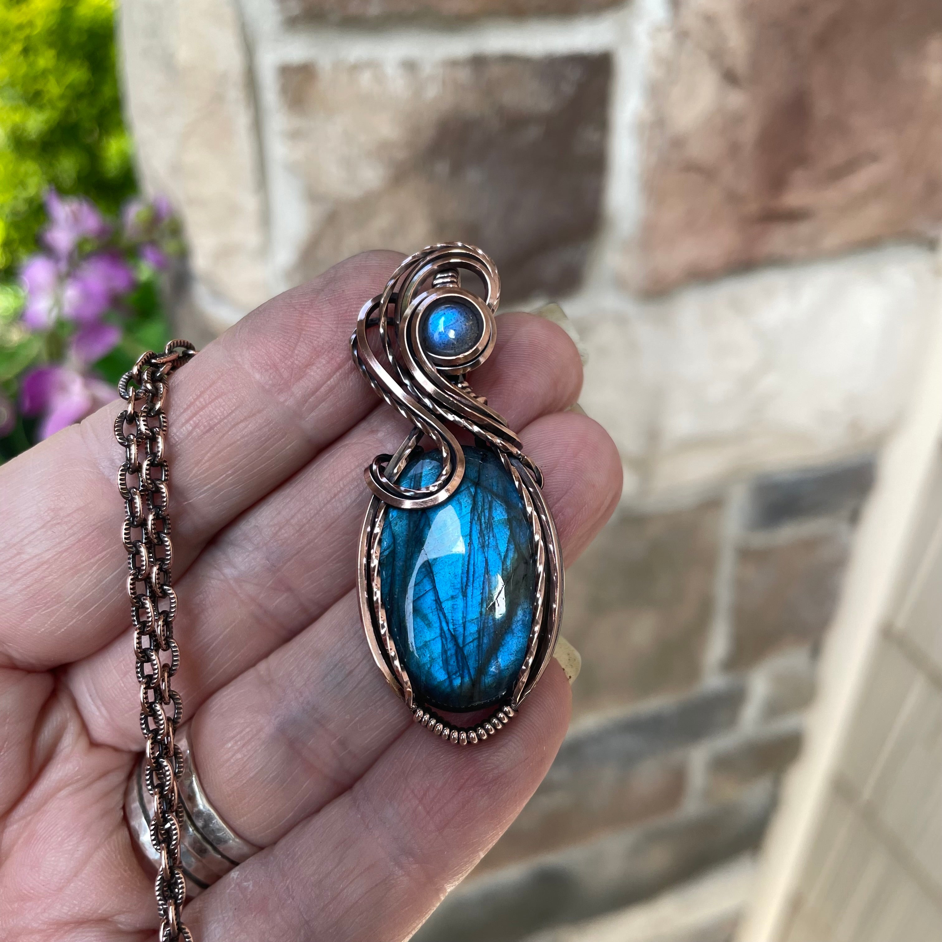 Blue Labradorite Oval Copper Pendant