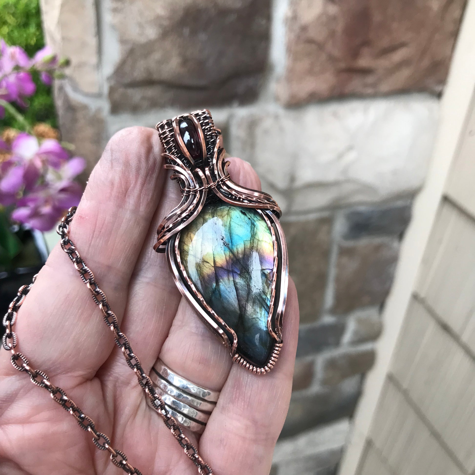 Rainbow Labradorite & Garnet Copper Necklace with Weaving