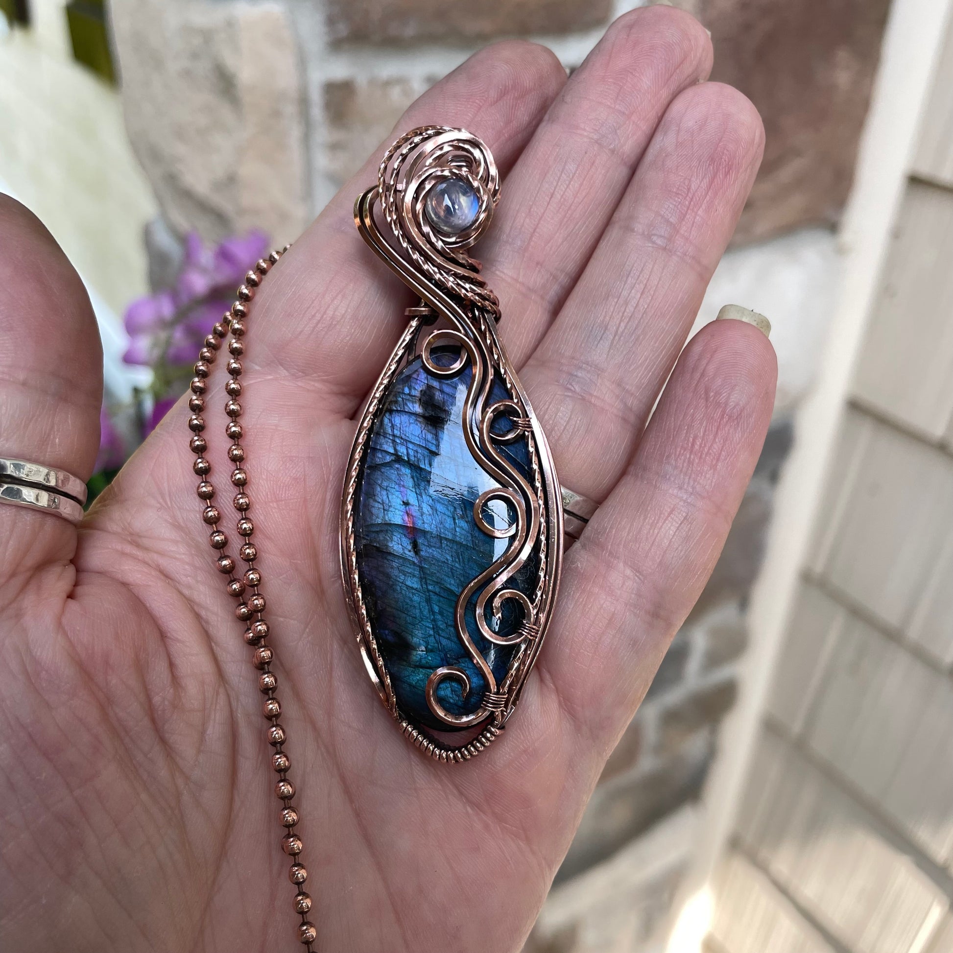 Blue Oval Slender Labradorite & Moonstone Swirly Copper Pendant