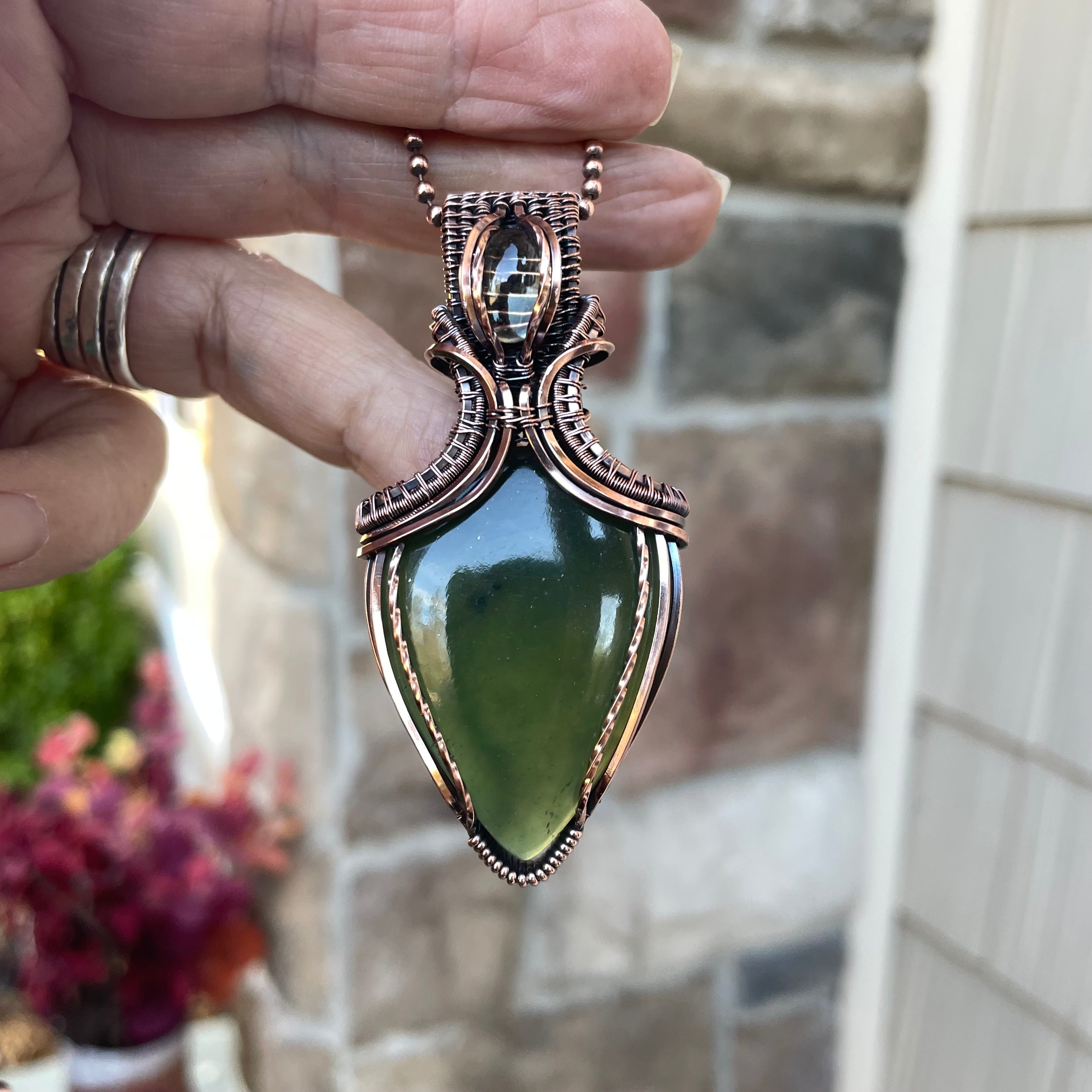 Serpentine & Prasiolite Copper Necklace with Weaving
