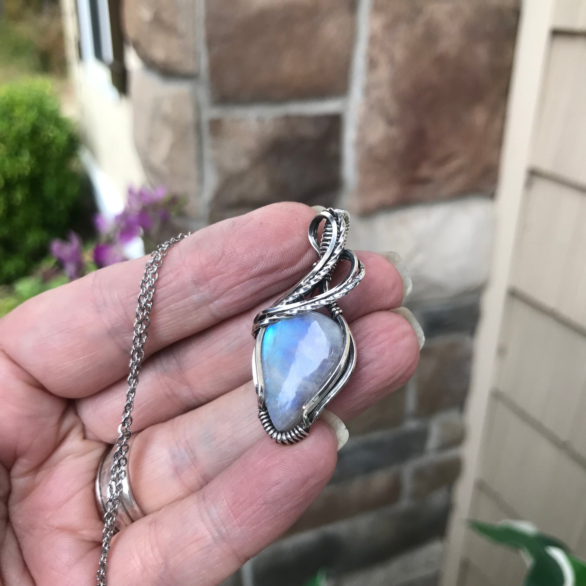 Moonstone Small Silver Necklace