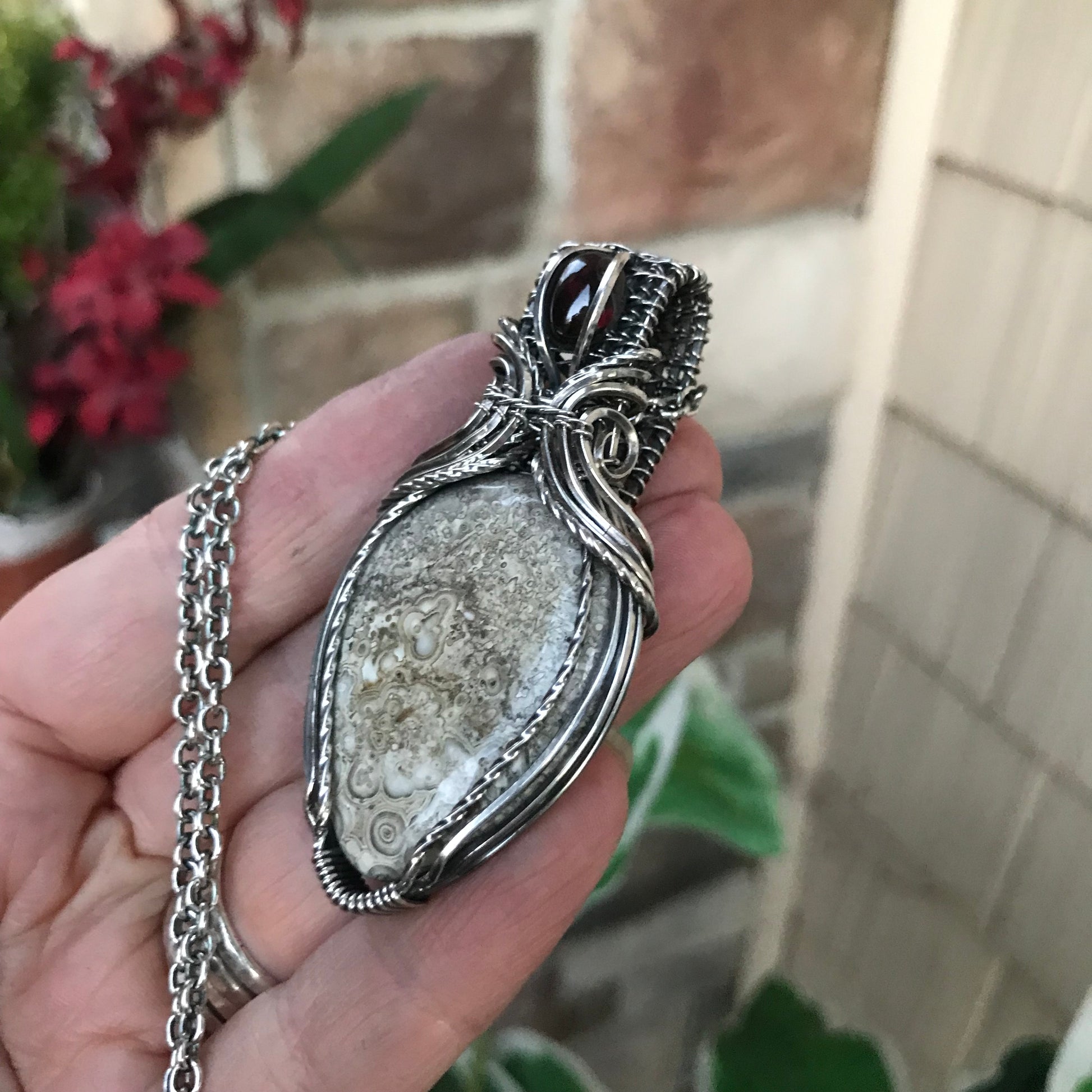 Mexican Crazy Lace Agate & Garnet Oval Sterling Silver Necklace