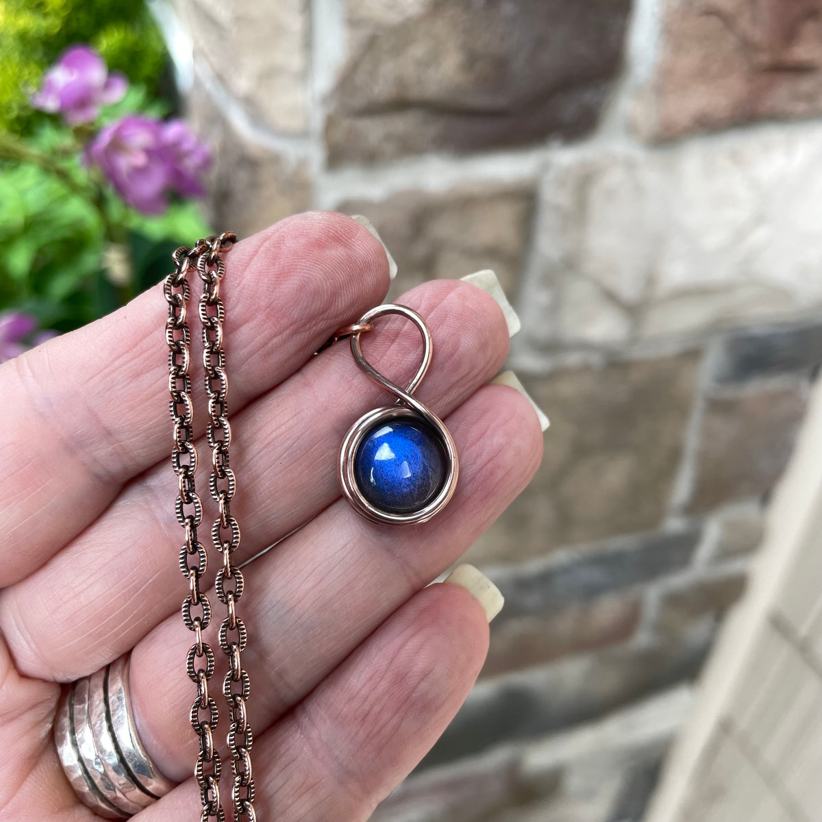 Blue Labradorite Round Mini Copper Pendant