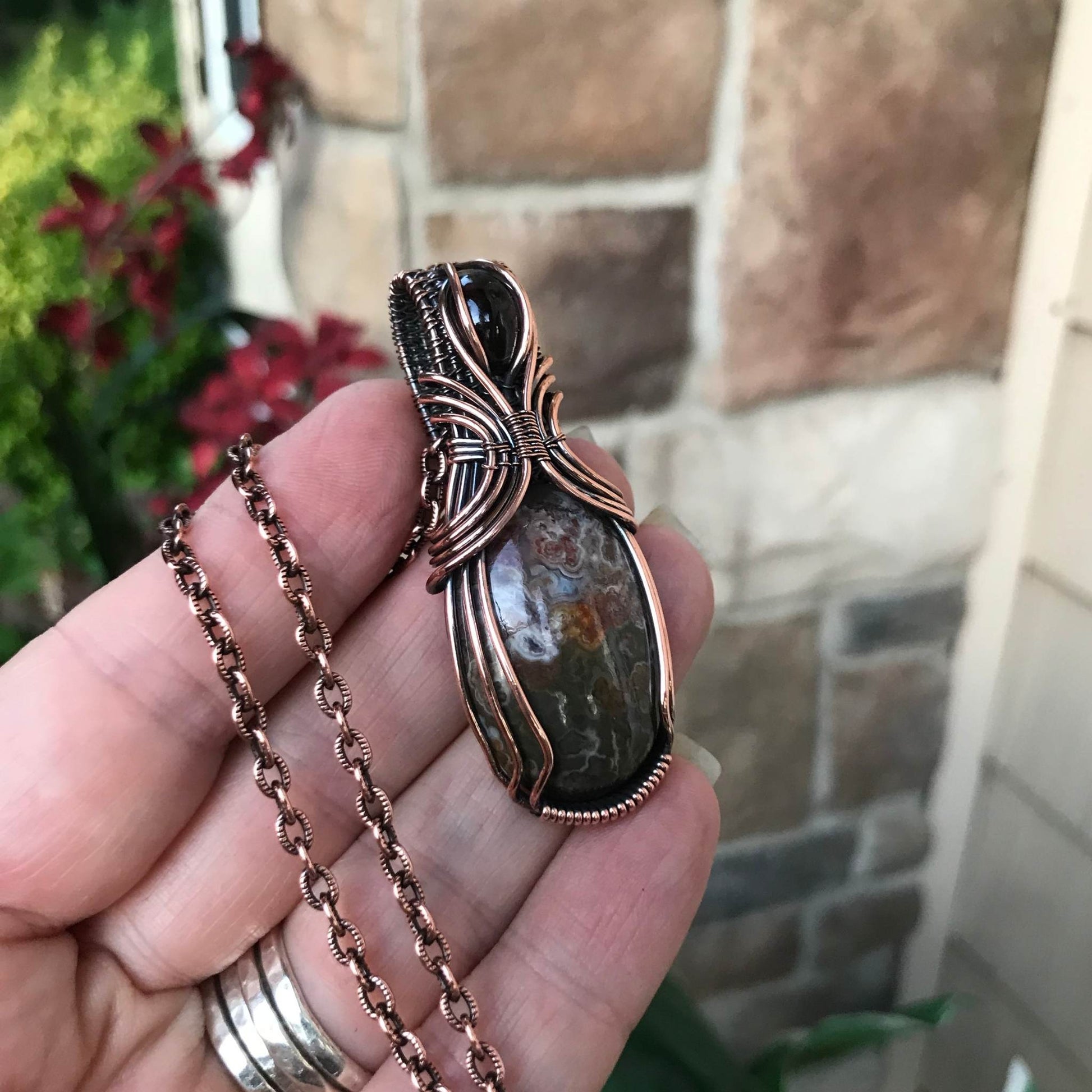 Green Mexican Crazy Lace Agate & Garnet Woven Bail Copper Pendant