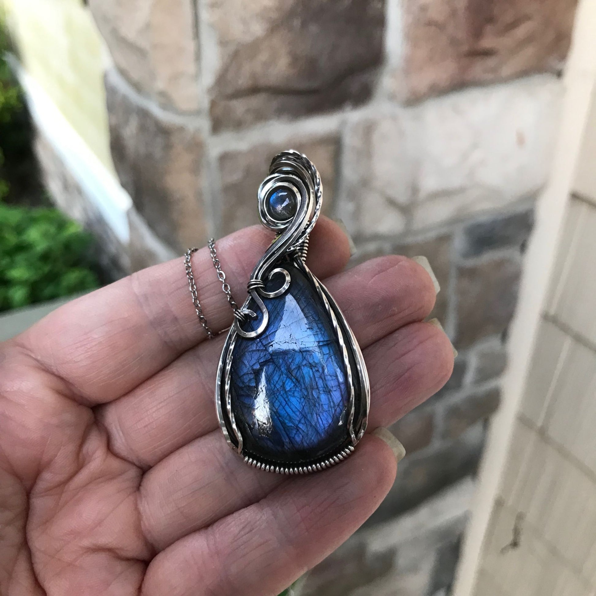 Blue Purple Labradorite Silver Pendant