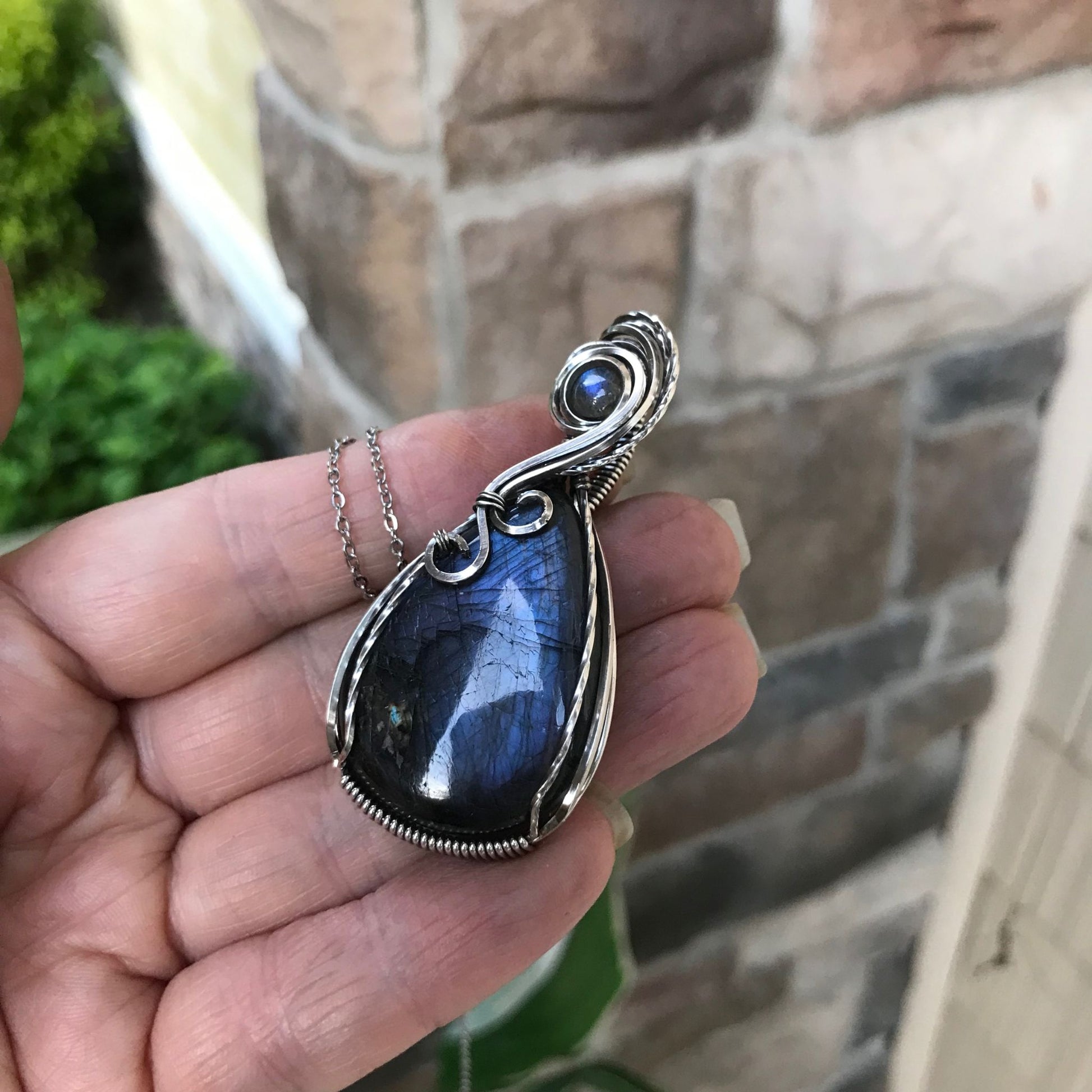 Blue Purple Labradorite Silver Pendant