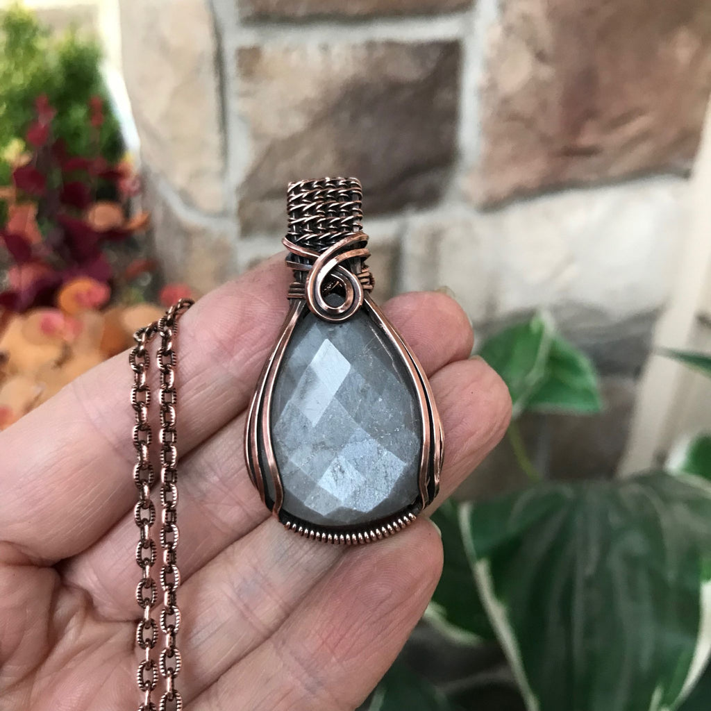 gray moonstone faceted copper necklace 