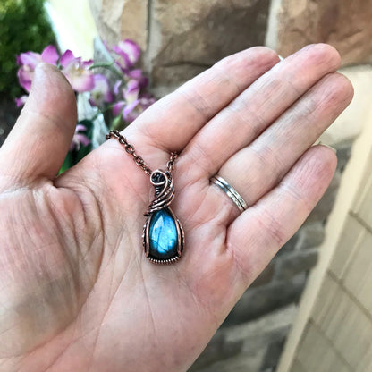 Blue Labradorite Pear Shape Mini Copper Necklace