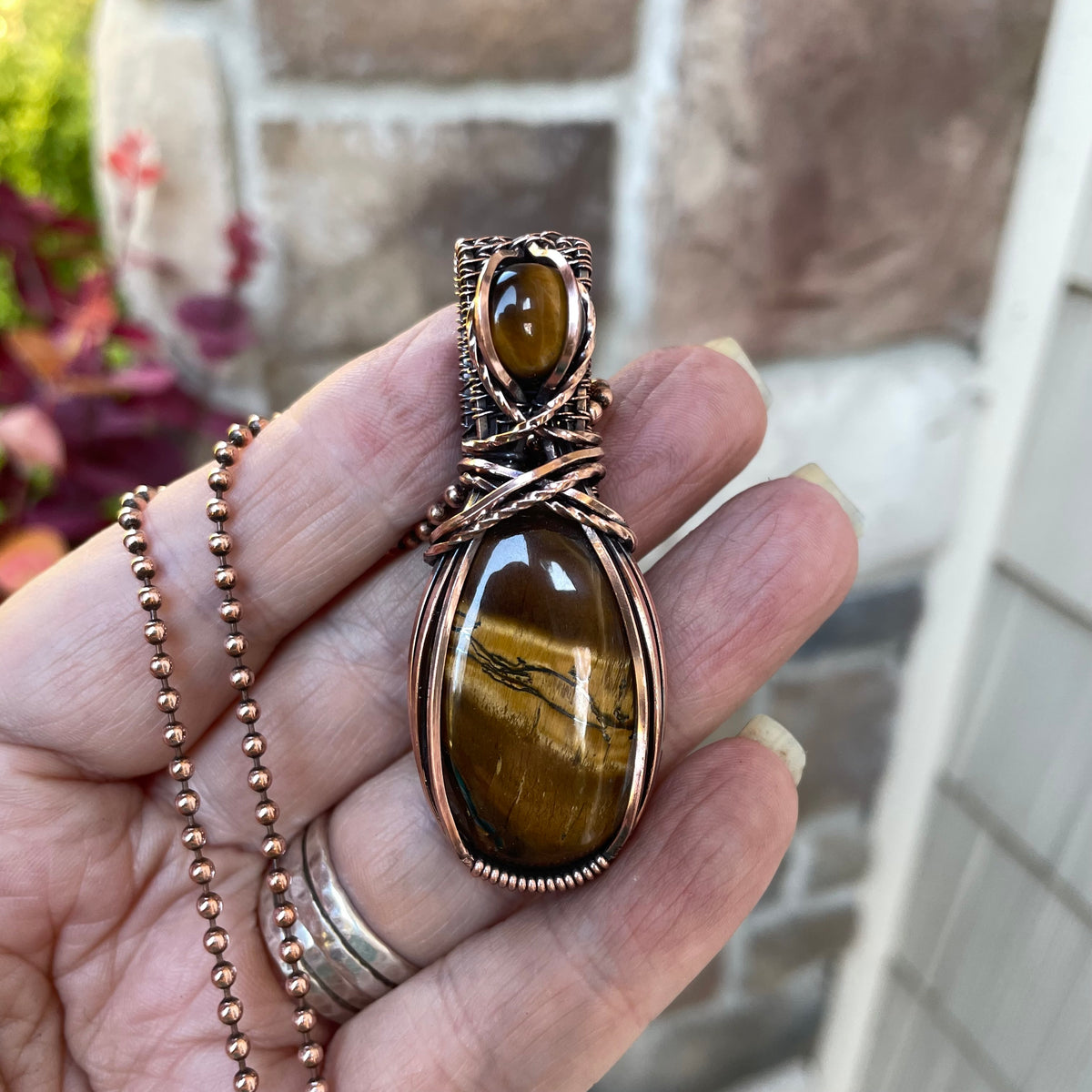 Tiger Eye Oval Copper Pendant with Weaving