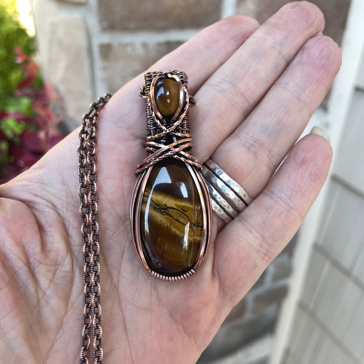 Tiger Eye Oval Copper Pendant with Weaving