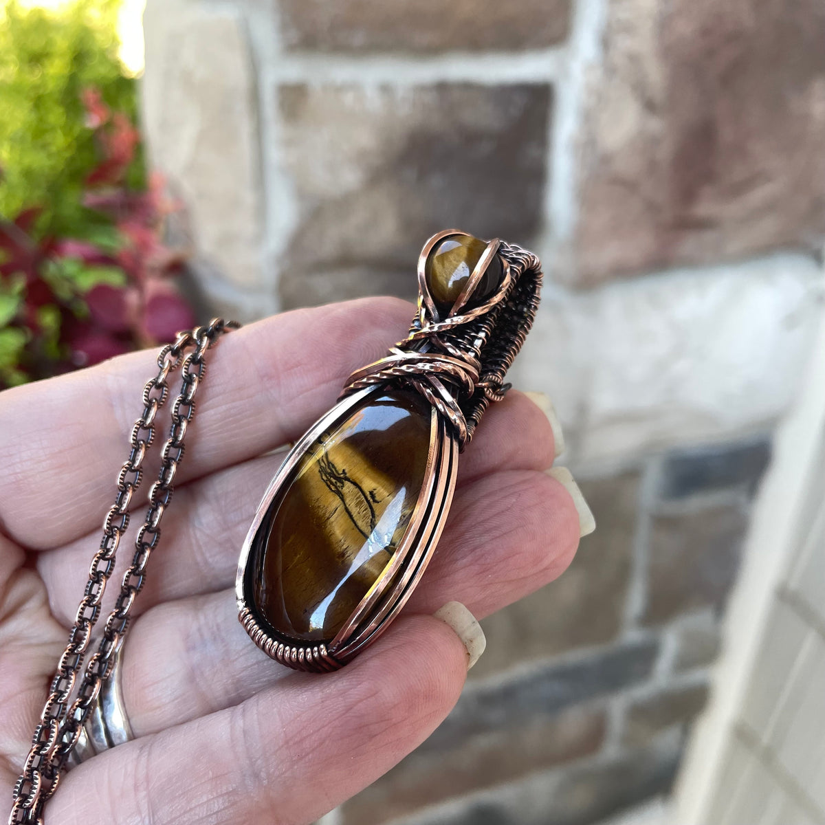 Tiger Eye Oval Copper Pendant with Weaving