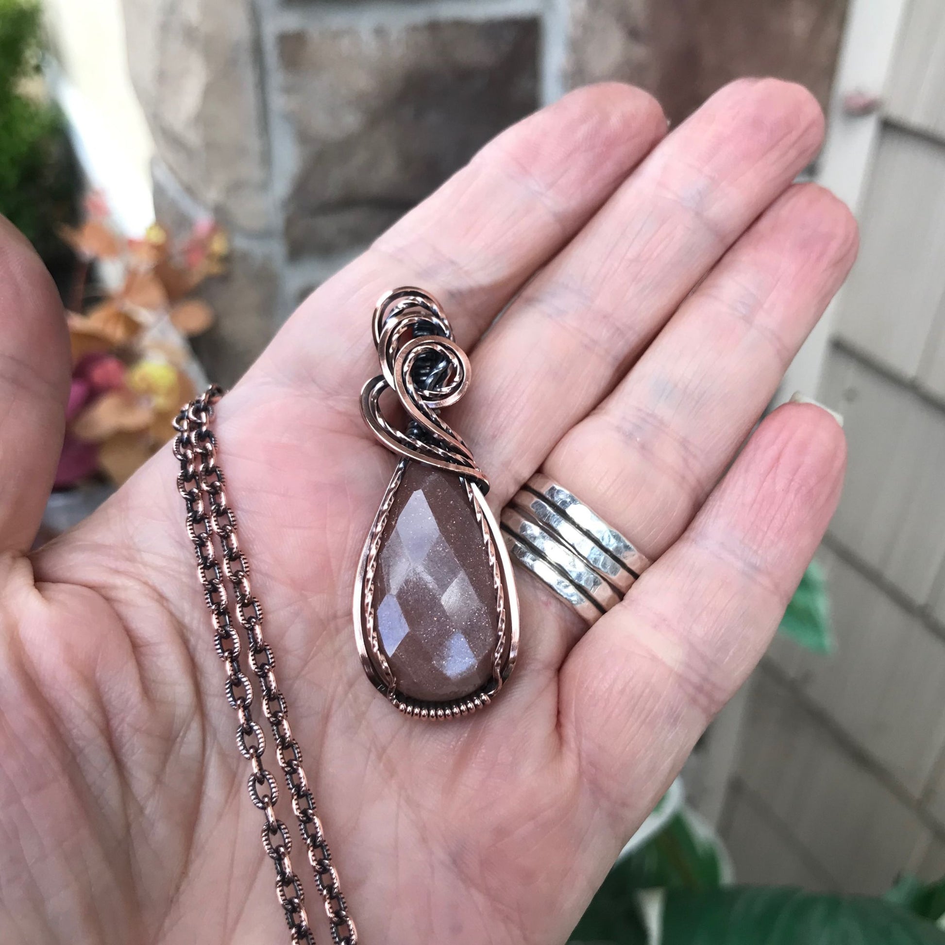 Peach Moonstone Small Faceted Copper Necklace