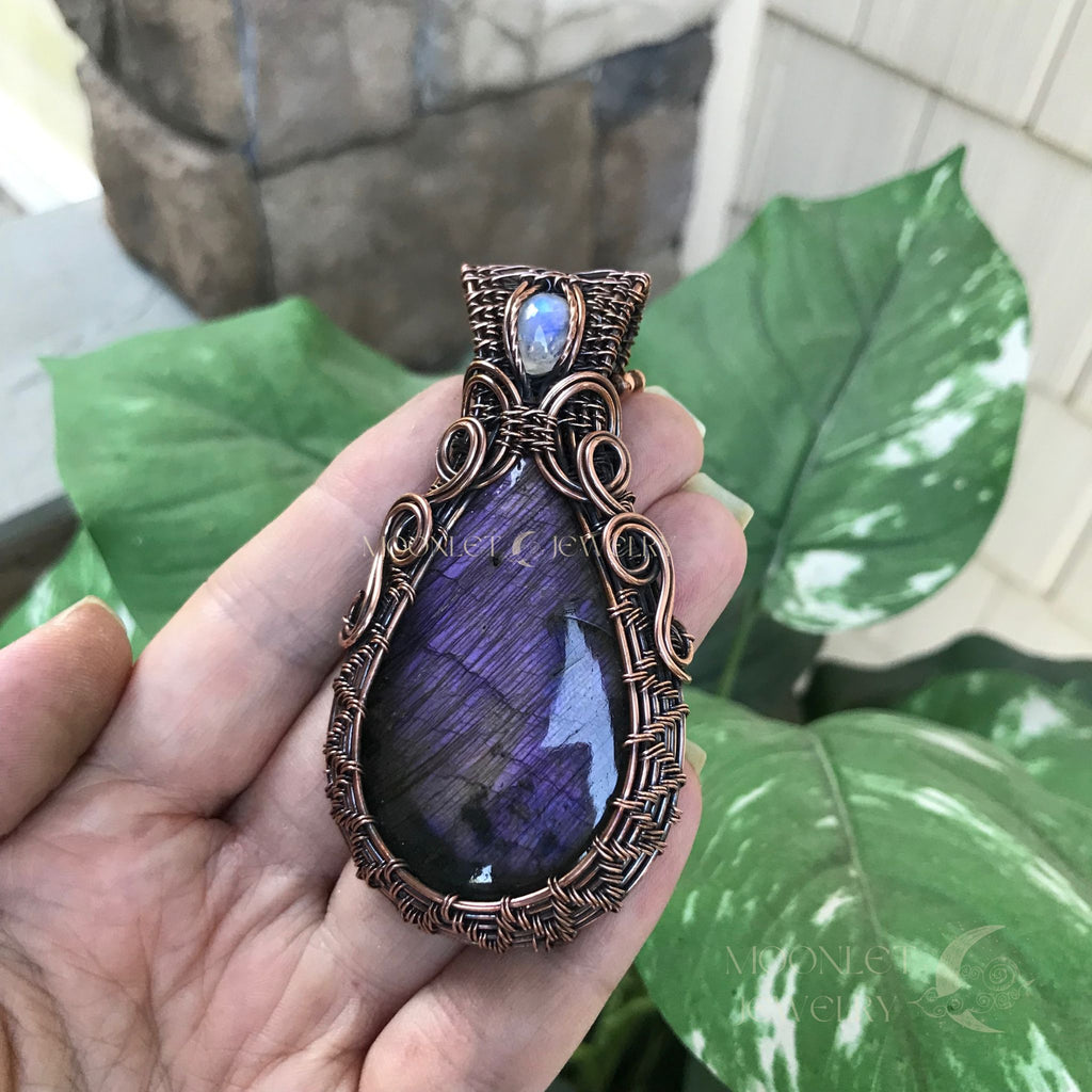 purple labradorite teardrop moonstone swirls wire weave pendant moonlet jewelry