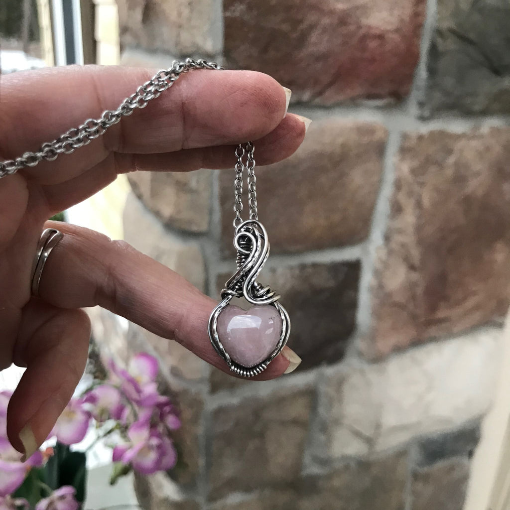 rose quartz silver mini heart pendant