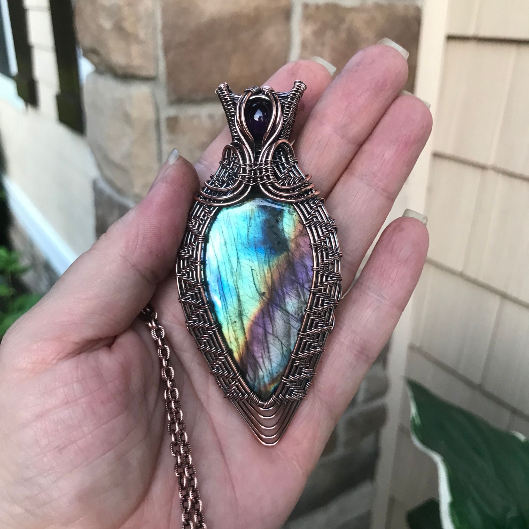 Teal purple blue labradorite wire weave pendant with an amethyst accent